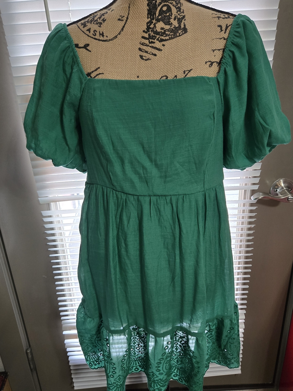 Lily Rose Emerald Green Puff-Sleeve Midi Dress